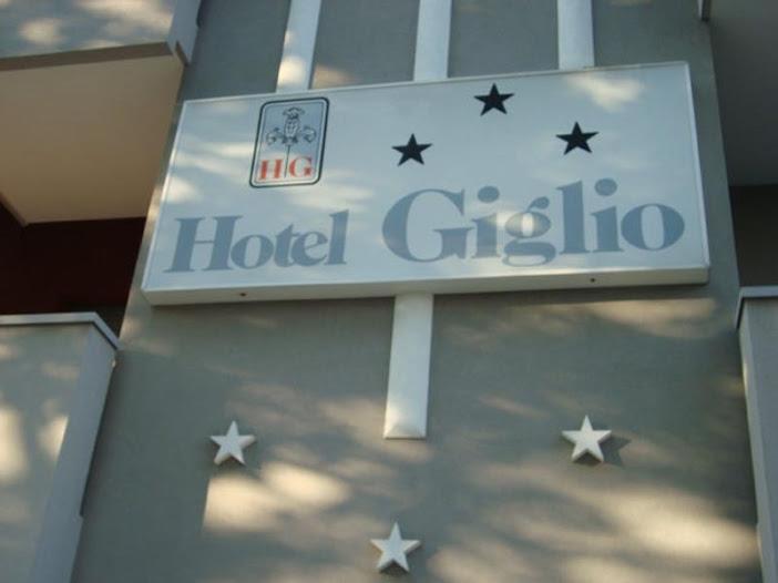 Hotel Giglio Rímini Exterior foto