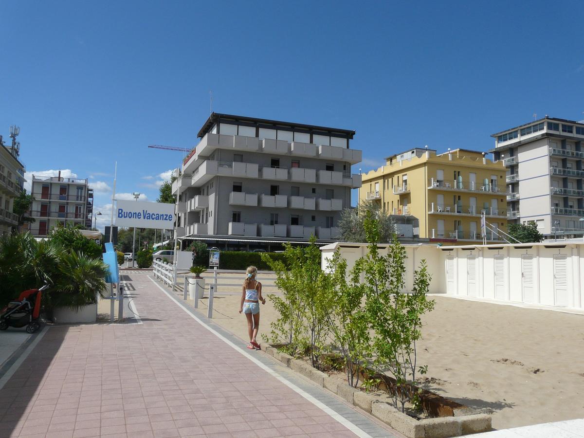 Hotel Giglio Rímini Exterior foto